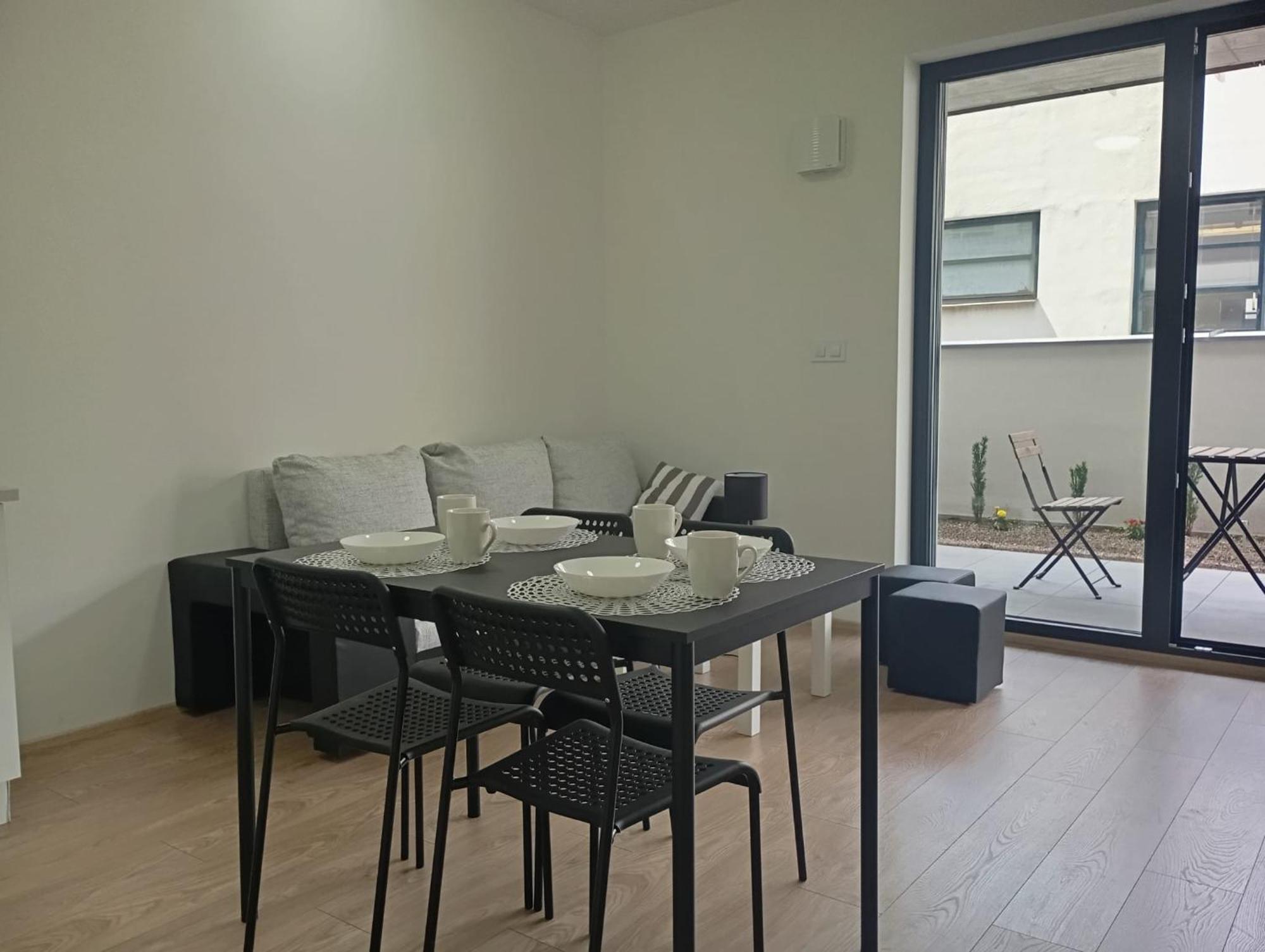 Novy Apartman S Terasou برنو المظهر الخارجي الصورة
